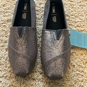 Toms Sz 10 Grey Iridescent Glitter